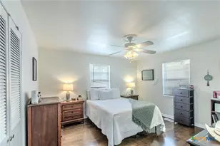 306 Fennimore St, Gatesville, TX 76528 - Photo 9