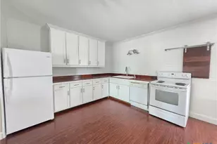 205 Buckskin Dr, Palacios, TX 77465 - Photo 17