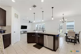 1309 Long Crk Ln, Belton, TX 76513 - Photo 7