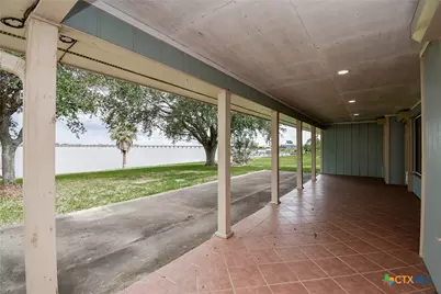 748 W Bayshore Drive, Palacios, TX 77465 - Photo 37
