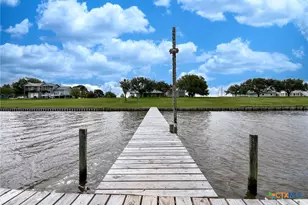 748 W Bayshore Dr, Palacios, TX 77465 - Photo 43