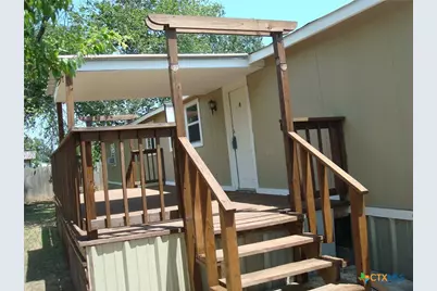 5025 Bluebonnet Street, Seguin, TX 78155 - Photo 11