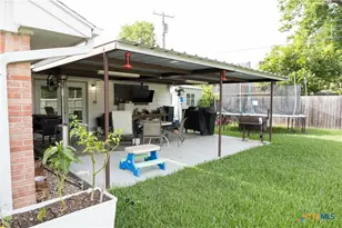 1608 Bexar Ave, Victoria, TX 77901 - Photo 27