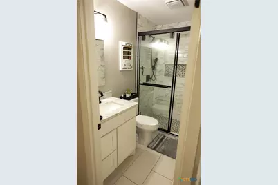 1608 Bexar Avenue, Victoria, TX 77901 - Photo 15