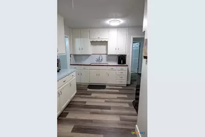 1608 Bexar Avenue, Victoria, TX 77901 - Photo 7