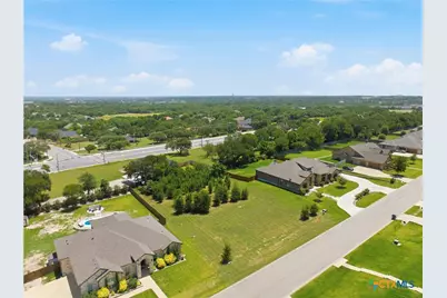 578 Creekside Drive, Belton, TX 76513 - Photo 9