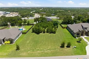 578 Creekside Dr, Belton, TX 76513 - Photo 1