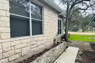 27 NW Par View Dr, Wimberley, TX 78676 - Photo 5