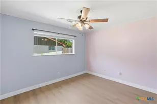 704 Evans St, Killeen, TX 76541 - Photo 25