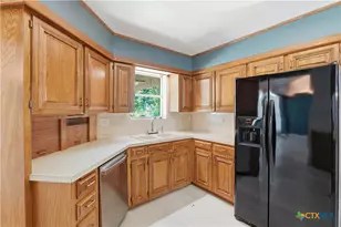 704 Evans St, Killeen, TX 76541 - Photo 11