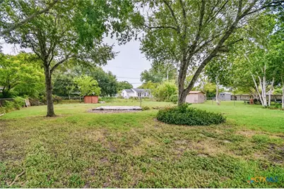 606 E Mesquite Lane, Victoria, TX 77901 - Photo 23