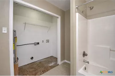 606 E Mesquite Lane, Victoria, TX 77901 - Photo 13