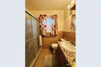 226 Duggan Street, Seguin, TX 78155 - Photo 11