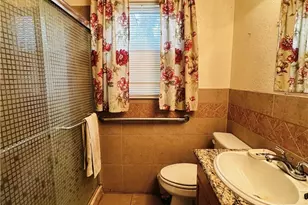 226 Duggan St, Seguin, TX 78155 - Photo 11