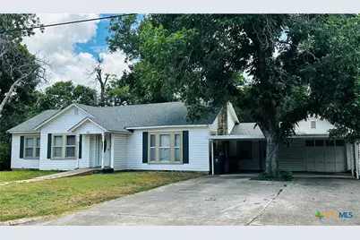 226 Duggan Street, Seguin, TX 78155 - Photo 3