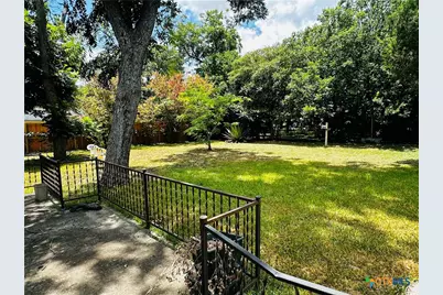 226 Duggan Street, Seguin, TX 78155 - Photo 17