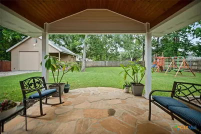 305 W Division Street, Edna, TX 77957 - Photo 31