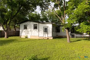 22 Steele St, Lampasas, TX 76550 - Photo 23