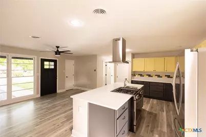 22 Steele Street, Lampasas, TX 76550 - Photo 7
