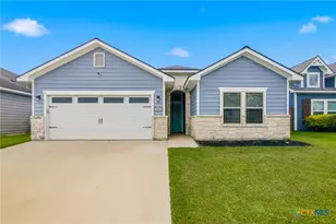 121 Nantucket Ave, Victoria, TX 77904 - Photo 1