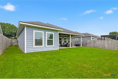 121 Nantucket Avenue, Victoria, TX 77904 - Photo 21