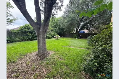 202 Vanessa Lane, Victoria, TX 77901 - Photo 21
