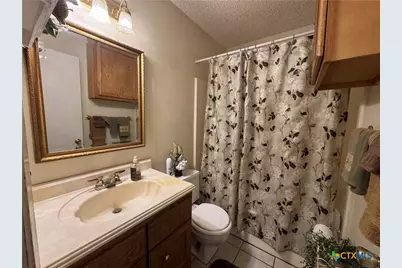 202 Vanessa Lane, Victoria, TX 77901 - Photo 17
