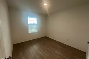 3031 Shore Lark, New Braunfels, TX 78130 - Photo 7