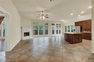 2985 Hidden Mdw, Seguin, TX 78155 - Photo 9