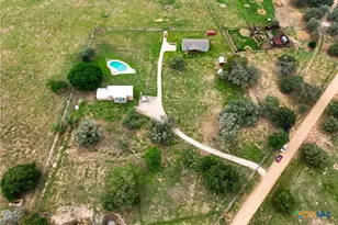 6072 Co Rd 122, Hallettsville, TX 77964 - Photo 27