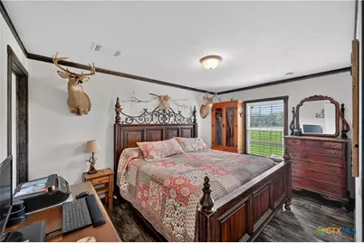 6072 County Road 122, Hallettsville, TX 77964 - Photo 41