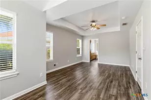 521 Woodlake Dr, Mcqueeney, TX 78123 - Photo 21
