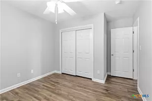 521 Woodlake Dr, Mcqueeney, TX 78123 - Photo 29