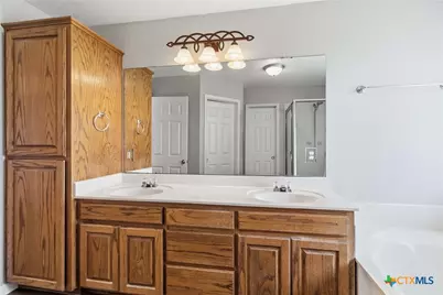 521 Woodlake Drive, Mcqueeney, TX 78123 - Photo 23