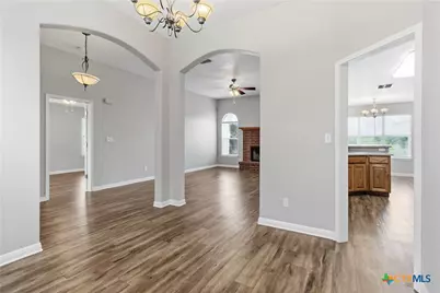 521 Woodlake Drive, Mcqueeney, TX 78123 - Photo 9