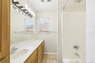 1125 Iris Crescent, Floresville, TX 78114 - Photo 17