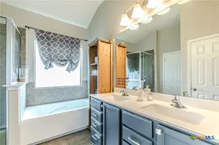 402 Kayla St, Troy, TX 76579 - Photo 13