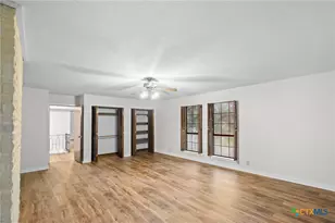 213 Tracy Ln, Victoria, TX 77904 - Photo 29
