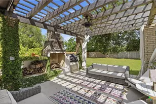 257 Las Brisas Blvd, Seguin, TX 78155 - Photo 3