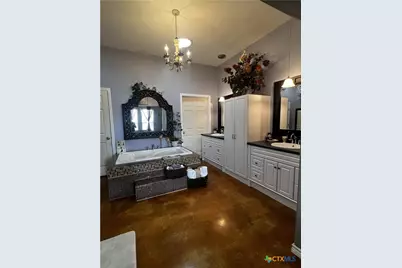 9629 US Hwy 59N, Fannin, TX 77960 - Photo 15