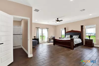 12090 Hunt Hill Road, Rogers, TX 76569 - Photo 17