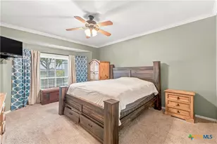 412 Cherrystone Cir, Victoria, TX 77904 - Photo 11