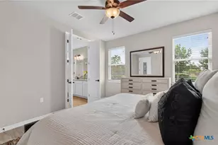 105 Harborside Dr, San Marcos, TX 78666 - Photo 17