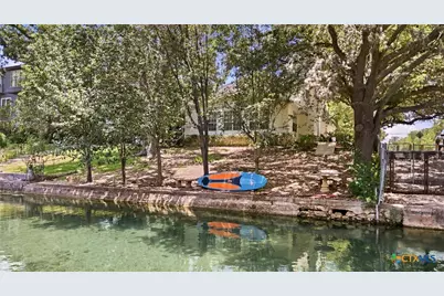 101 E Edgewater Terrace, New Braunfels, TX 78130 - Photo 1