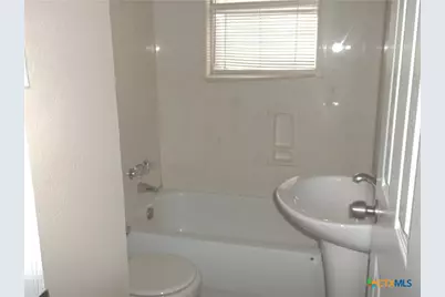 211 Marston Avenue, Copperas Cove, TX 76522 - Photo 17