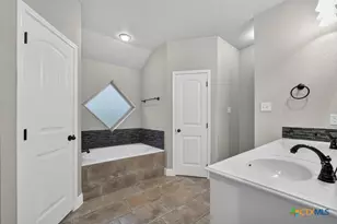8301 Salt Mill Hollow Dr, Temple, TX 76502 - Photo 21