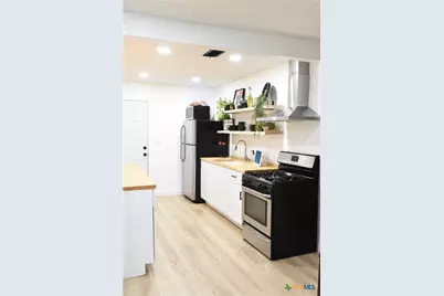 358 N Herbert Street, Bloomington, TX 77951 - Photo 9