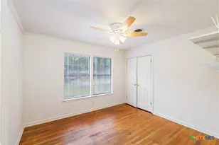 140 Hillcrest Dr, Luling, TX 78648 - Photo 21