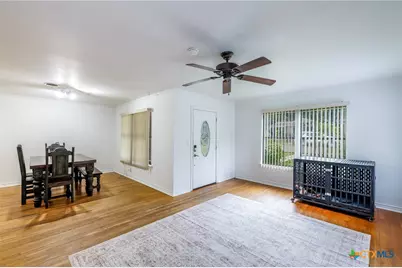 140 Hillcrest Drive, Luling, TX 78648 - Photo 25