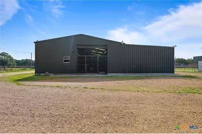 2507 West Loop, El Campo, TX 77437 - Photo 25